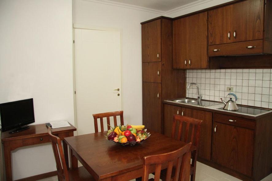 C.A.V. Residenza Prisco Aparthotel Marina di Grosseto Bagian luar foto