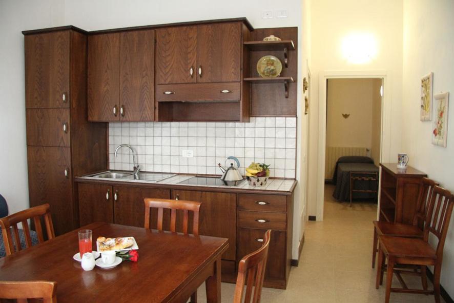 C.A.V. Residenza Prisco Aparthotel Marina di Grosseto Bagian luar foto